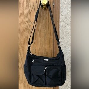 Baggallini Everyplace Crossbody Black Nylon Travel Purse Shoulder Bag Gray Lined